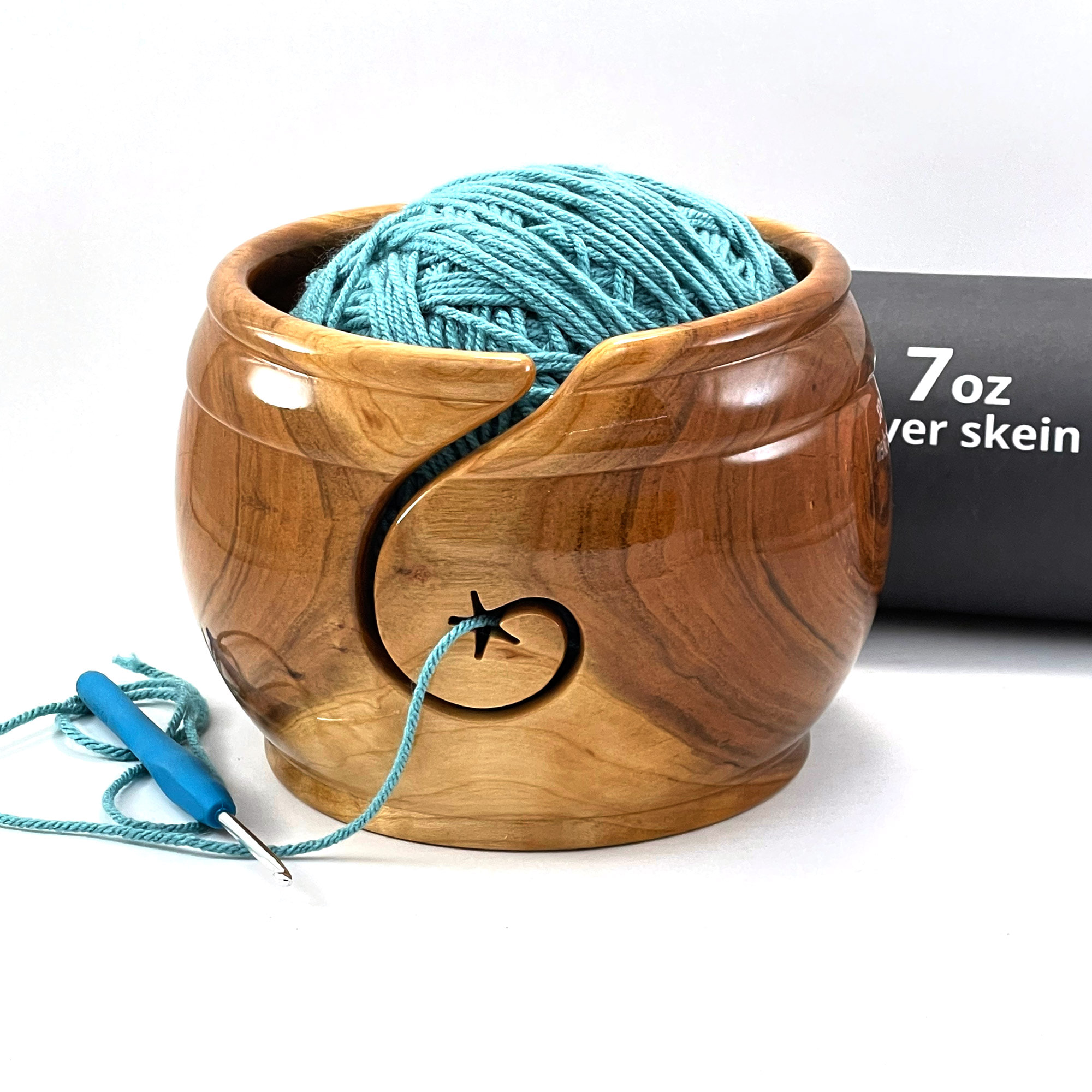 Yarn Box with spiral feed